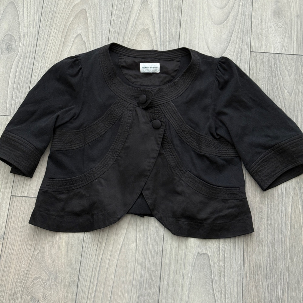 Tsumori Chisato black cropped button bolero